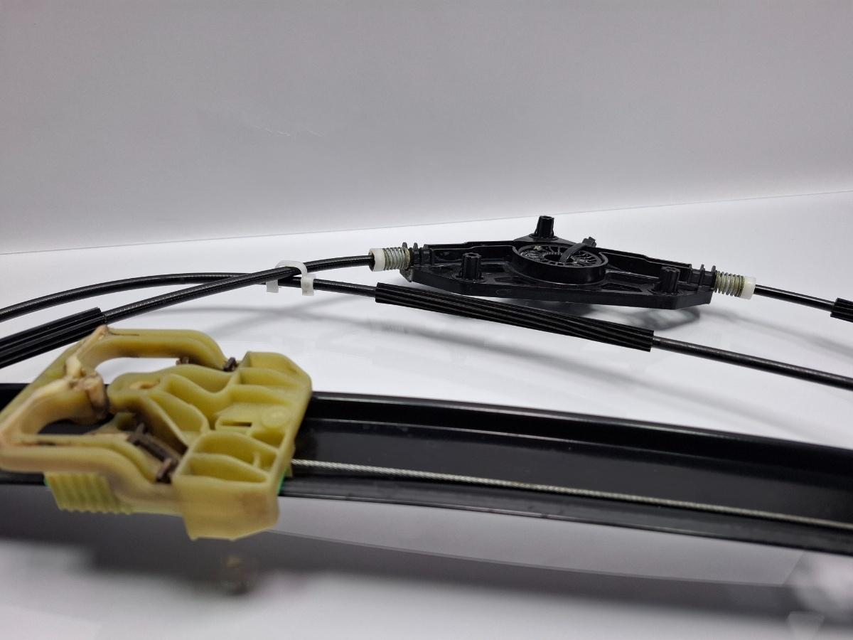 Macara Geam stanga fata SKODA OCTAVIA Combi 5E5 2012 - > TDI CKFC, CRMB, CYKA 5E0837461