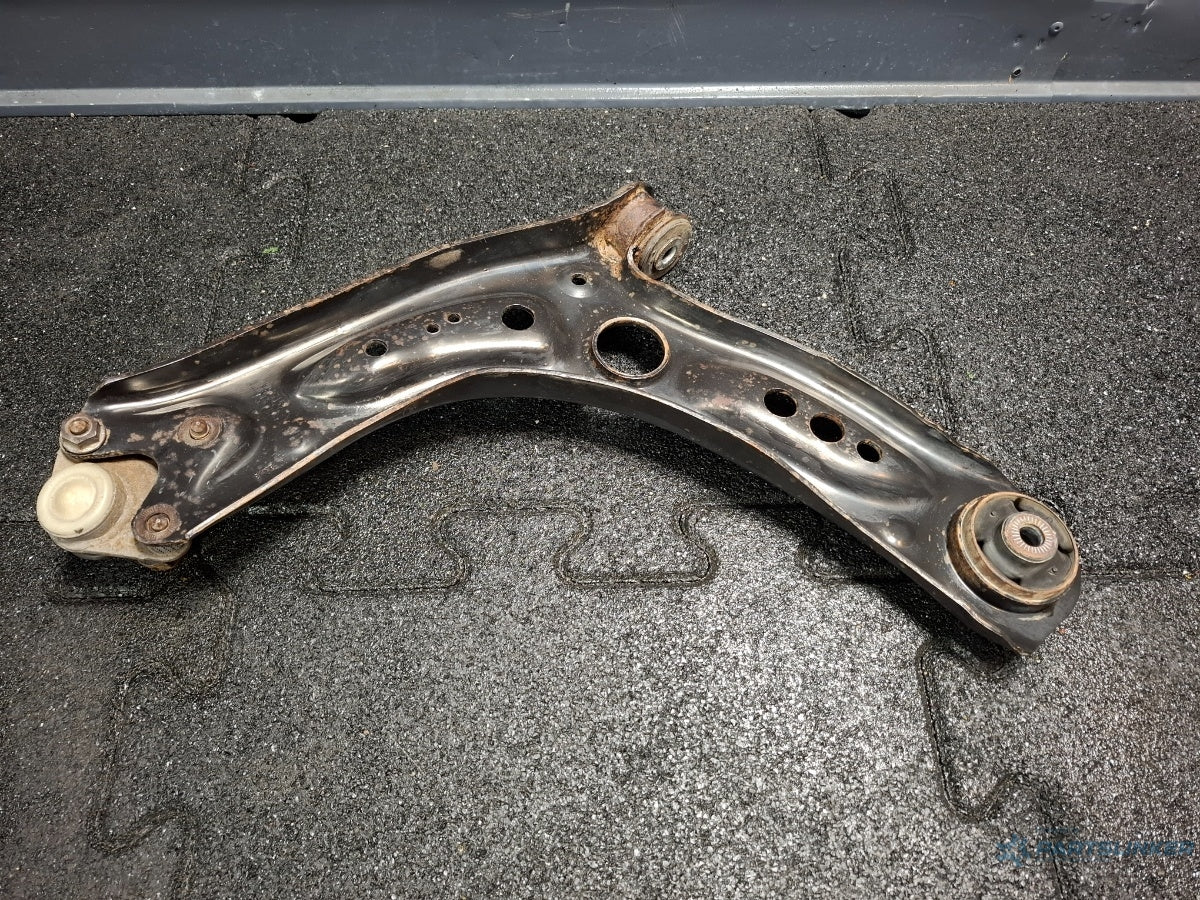 Brat bascula dreapta fata SKODA OCTAVIA Combi 5E5 2012 - > TDI CKFC, CRMB, CYKA 5Q0407152