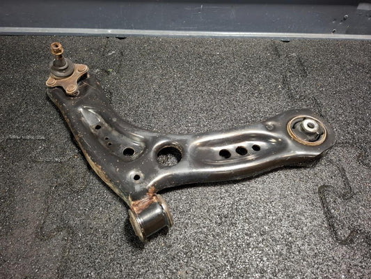 Brat bascula dreapta fata SKODA OCTAVIA Combi 5E5 2012 - > TDI CKFC, CRMB, CYKA 5Q0407152