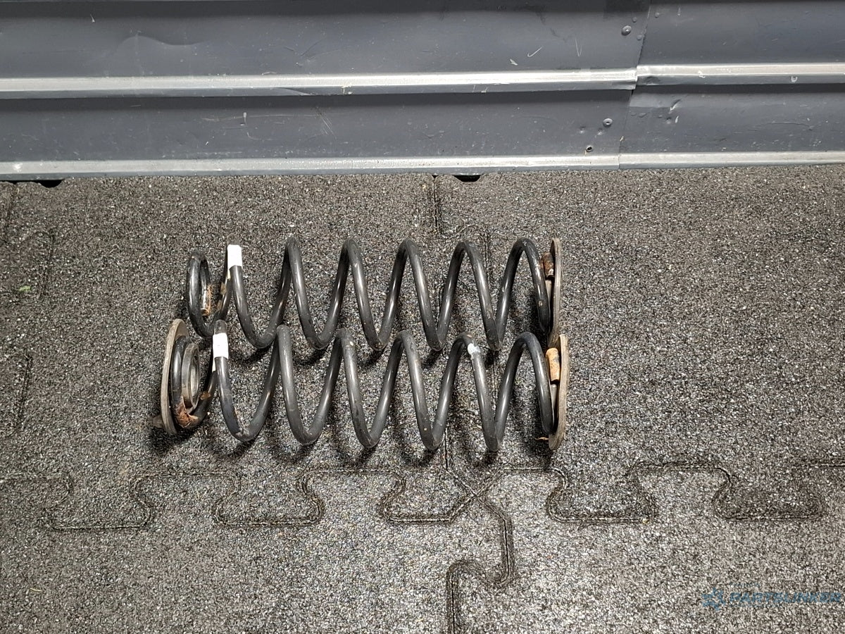 Set arcuri spate SKODA OCTAVIA Combi 5E5 2012 - > TDI CKFC, CRMB, CYKA 5Q0511121