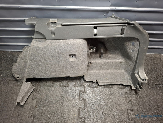 Ornament panou portbagaj dreapta SKODA OCTAVIA Combi 5E5 2012 - > TDI CKFC, CRMB, CYKA 5E9867428AD