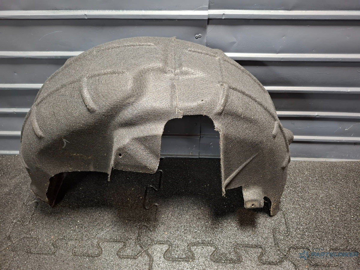 Carenaj roata dreapta spate SKODA OCTAVIA Combi 5E5 2012 - > TDI CKFC, CRMB, CYKA 5E0853834A