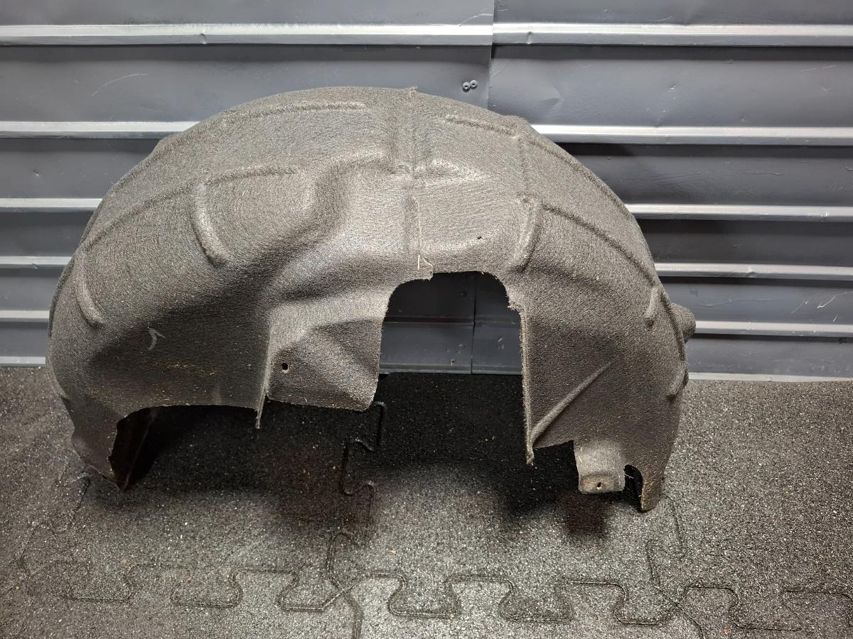 Carenaj roata dreapta spate SKODA OCTAVIA Combi 5E5 2012 - > TDI CKFC, CRMB, CYKA 5E0853834A
