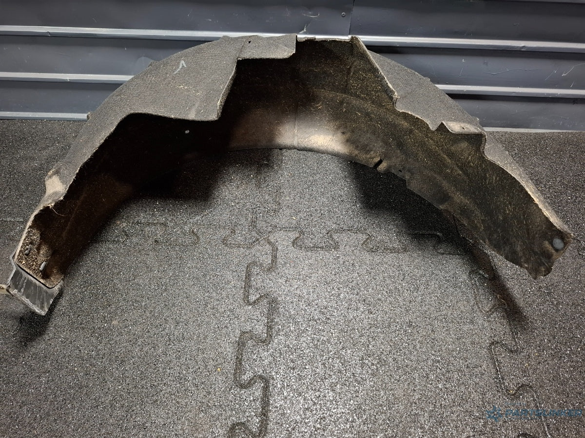 Carenaj roata dreapta spate SKODA OCTAVIA Combi 5E5 2012 - > TDI CKFC, CRMB, CYKA 5E0853834A