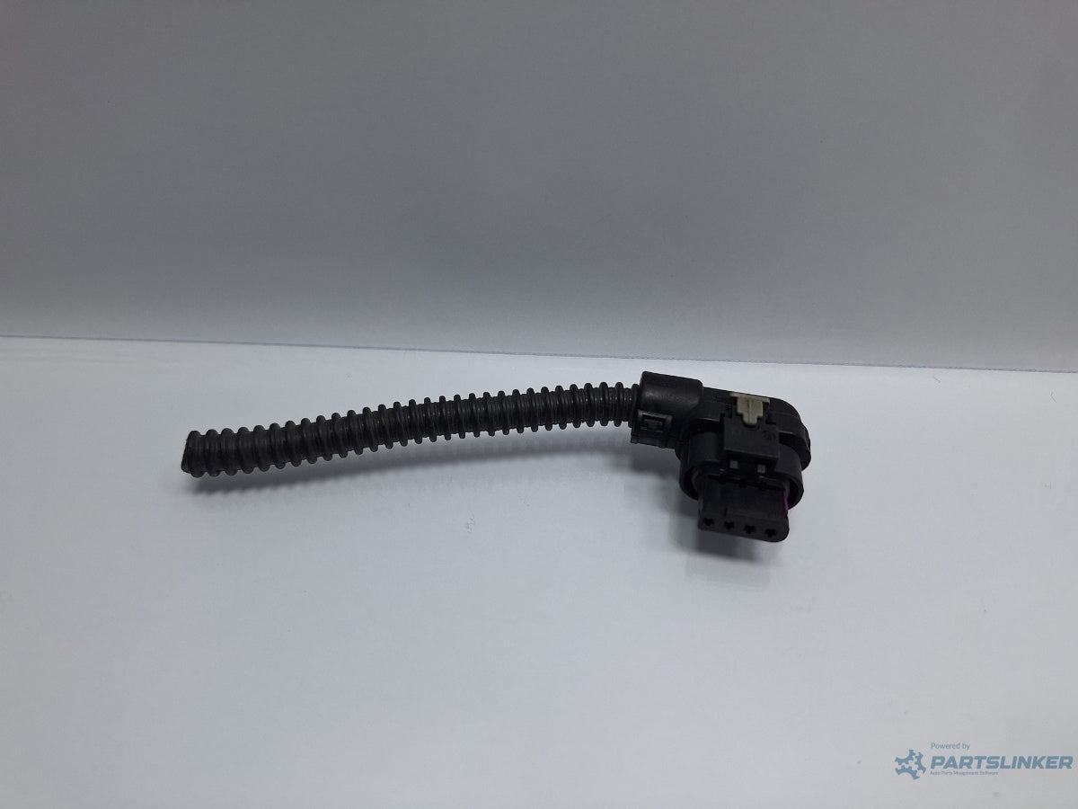 Mufa conector debitmetru SKODA OCTAVIA Combi 5E5 2012 - > TDI CKFC, CRMB, CYKA 4F0973704