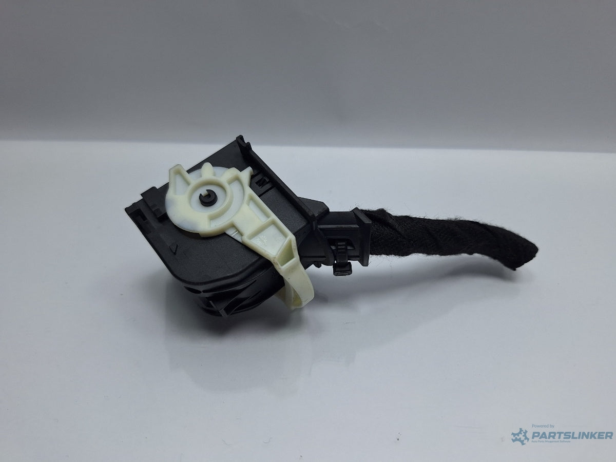 Mufa conector 46 pini SKODA OCTAVIA Combi 5E5 2012 - > TDI CKFC, CRMB, CYKA 5Q0937702 , 5Q0937702A