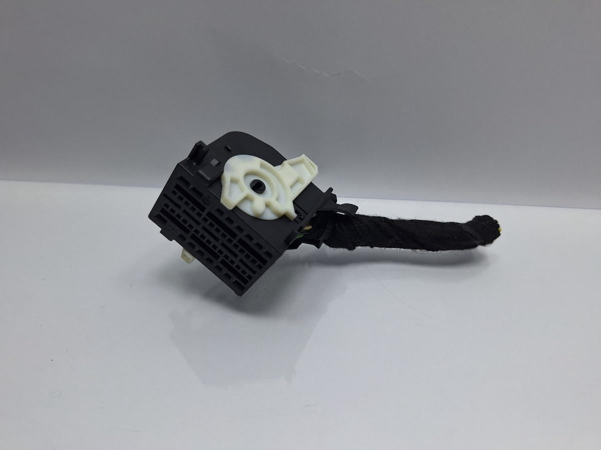 Mufa conector 46 pini SKODA OCTAVIA Combi 5E5 2012 - > TDI CKFC, CRMB, CYKA 5Q0937702 , 5Q0937702A
