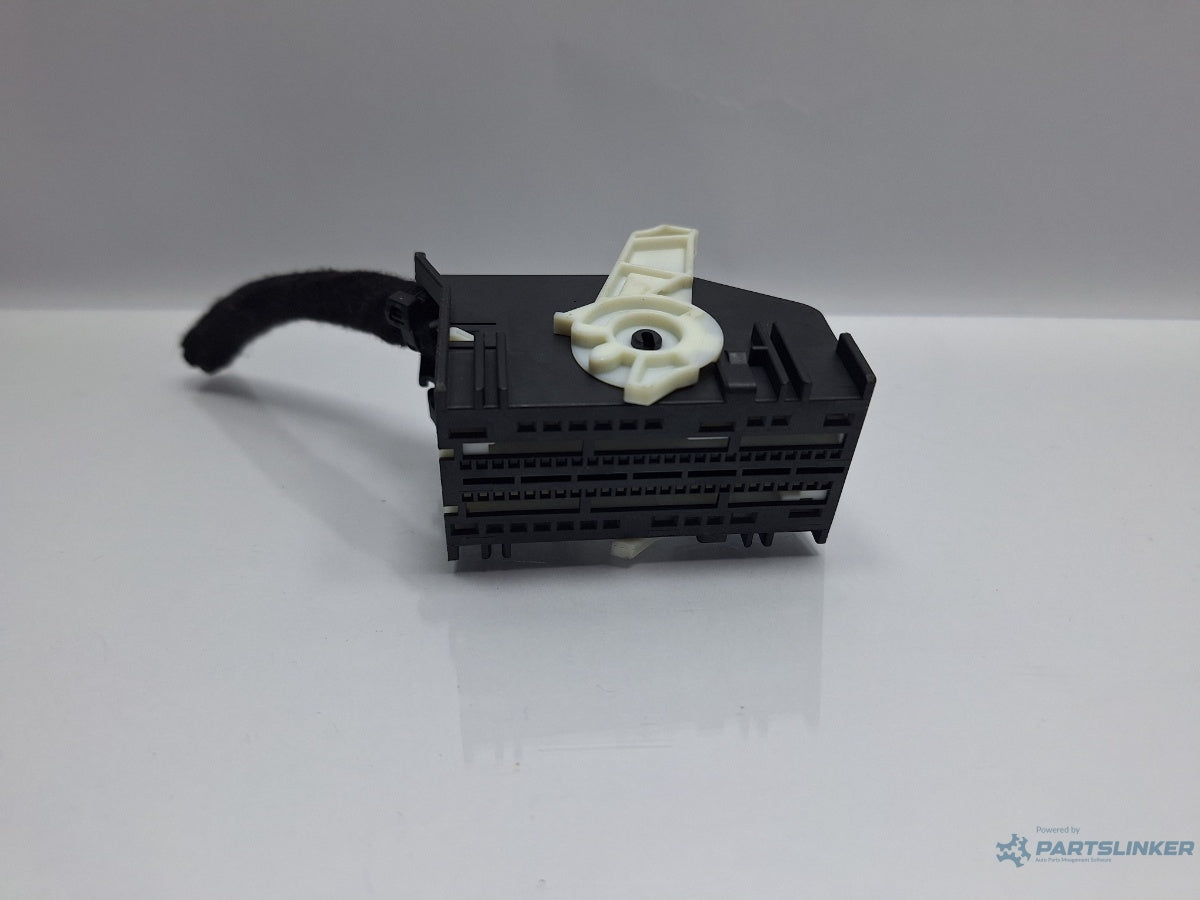 Mufa conector 73 pini SKODA OCTAVIA Combi 5E5 2012 - > TDI CKFC, CRMB, CYKA 5Q0937700C