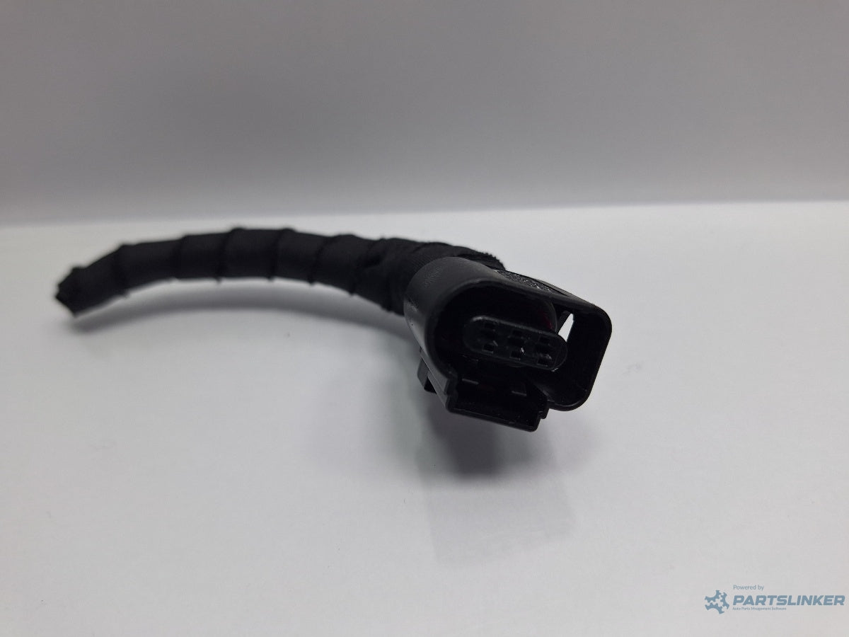 Mufa conector 3 pini SKODA OCTAVIA Combi 5E5 2012 - > TDI CKFC, CRMB, CYKA 8K0973703G