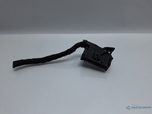 Mufa conector 26 pini SKODA OCTAVIA Combi 5E5 2012 - > TDI CKFC, CRMB, CYKA 4E0972726