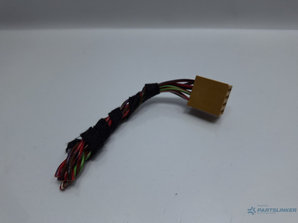 Mufa conector 8 pini SKODA OCTAVIA Combi 5E5 2012 - > TDI CKFC, CRMB, CYKA 3B7035447