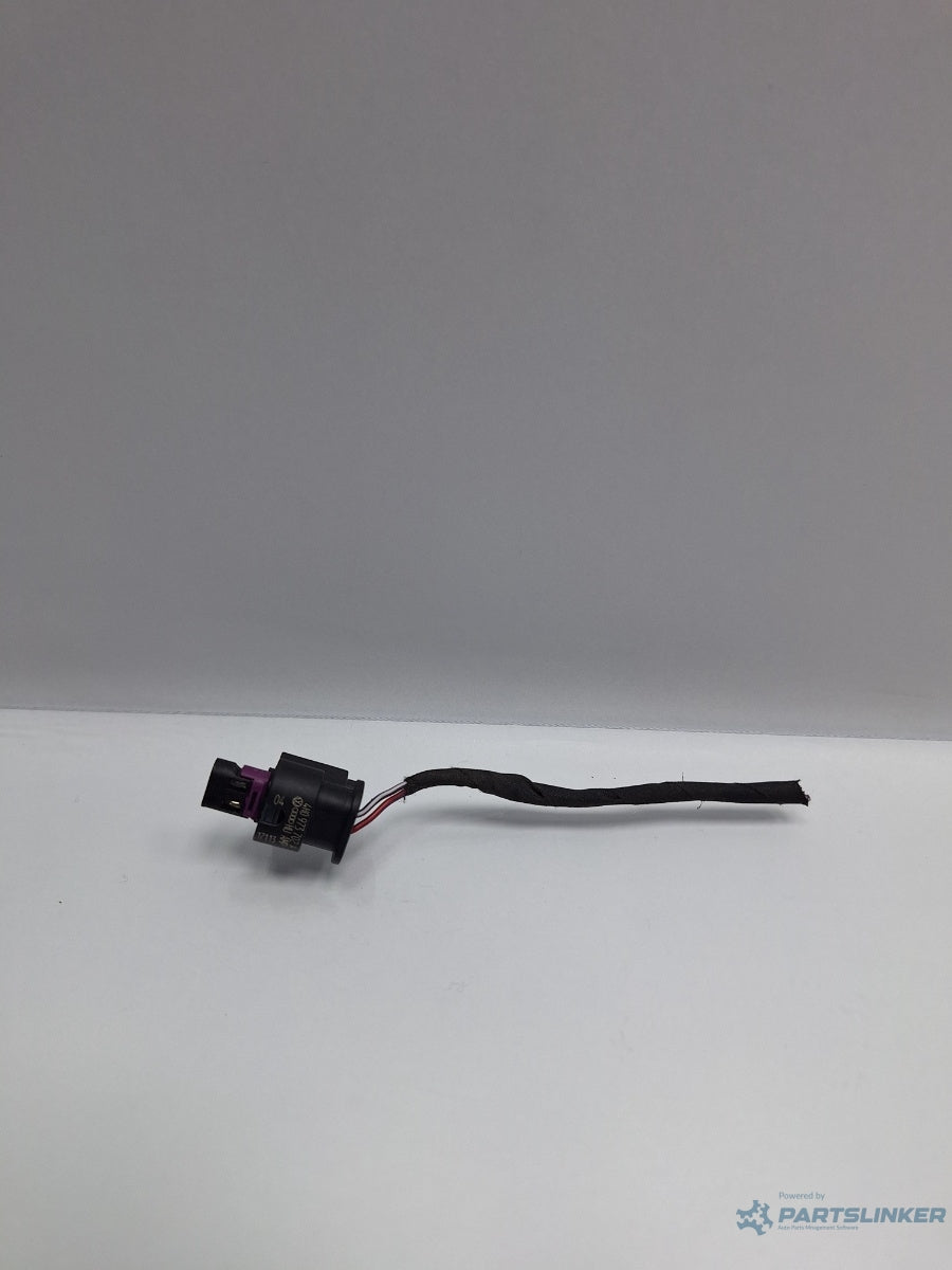 Mufa conector 2 pini SKODA OCTAVIA Combi 5E5 2012 - > TDI CKFC, CRMB, CYKA 4H0973702A