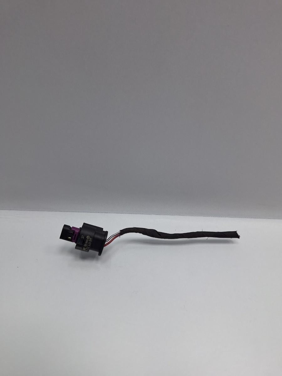 Mufa conector 2 pini SKODA OCTAVIA Combi 5E5 2012 - > TDI CKFC, CRMB, CYKA 4H0973702A