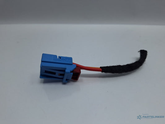 Mufa conector 3 pini SKODA OCTAVIA Combi 5E5 2012 - > TDI CKFC, CRMB, CYKA 5Q0972703B