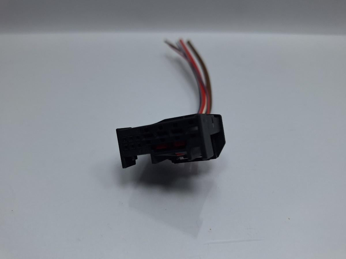 Mufa conector motoras macara SKODA OCTAVIA Combi 5E5 2012 - > TDI CKFC, CRMB, CYKA 5K0972708