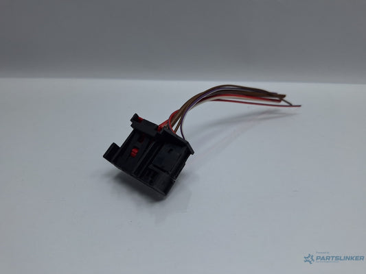 Mufa conector motoras macara SKODA OCTAVIA Combi 5E5 2012 - > TDI CKFC, CRMB, CYKA 5K0972708