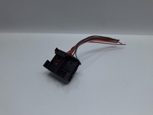 Mufa conector motoras macara SKODA OCTAVIA Combi 5E5 2012 - > TDI CKFC, CRMB, CYKA 5K0972708