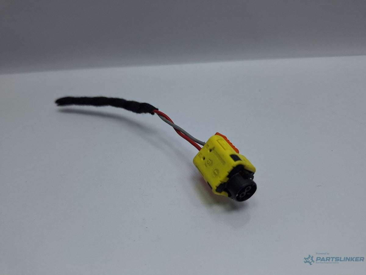 Mufa conector 2 pini SKODA OCTAVIA Combi 5E5 2012 - > TDI CKFC, CRMB, CYKA 8K0971613