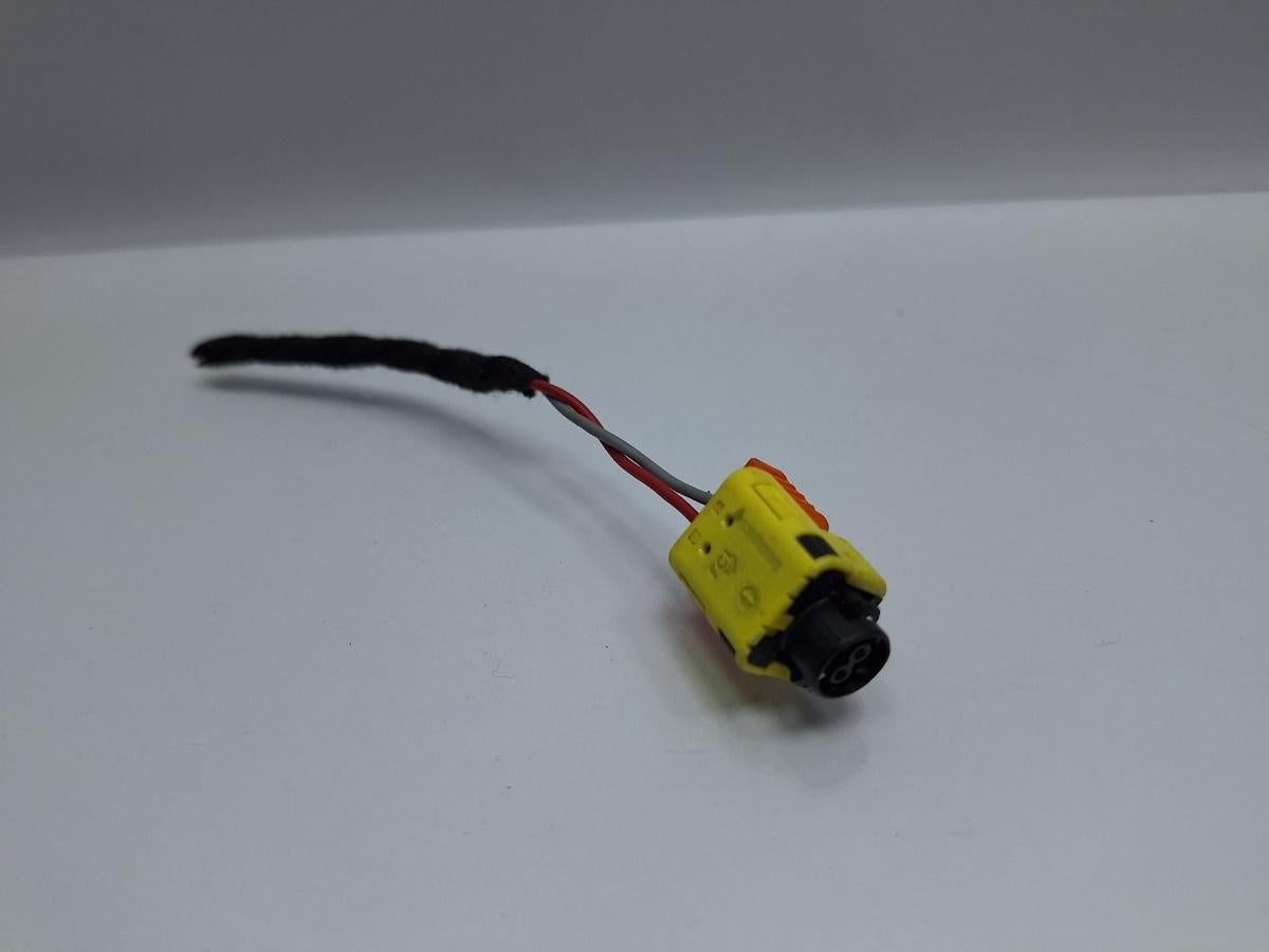 Mufa conector 2 pini SKODA OCTAVIA Combi 5E5 2012 - > TDI CKFC, CRMB, CYKA 8K0971613
