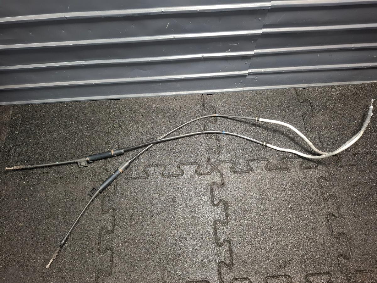 Cabluri frana de mana SKODA OCTAVIA Combi 5E5 2012 - > TDI CKFC, CRMB, CYKA  5Q0609721BF ,  5Q0609721BC