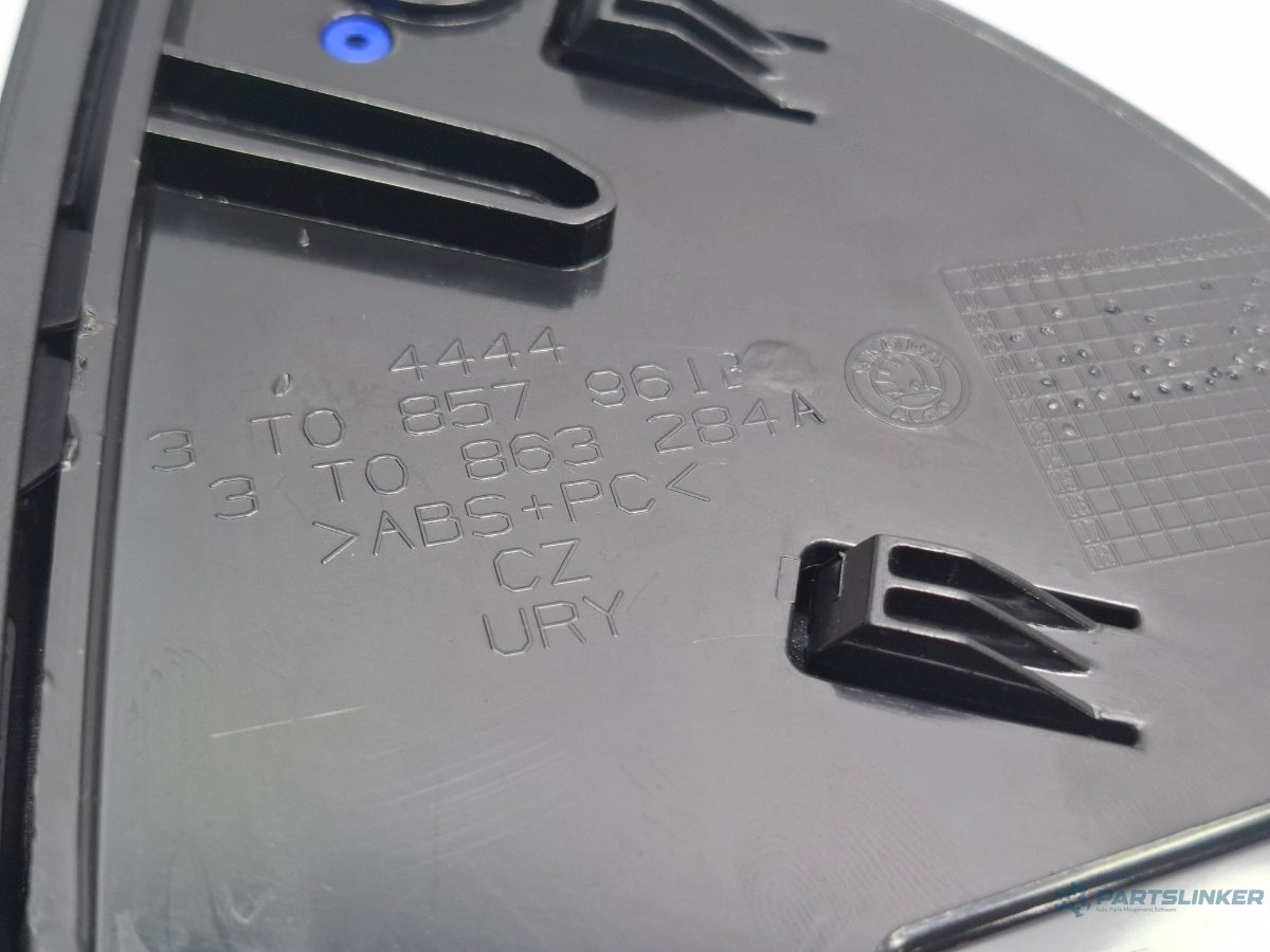 Sertar bord SKODA SUPERB III Estate 3T5 2009 - 2015 TDI CBBB, CFGB 3T0857961B