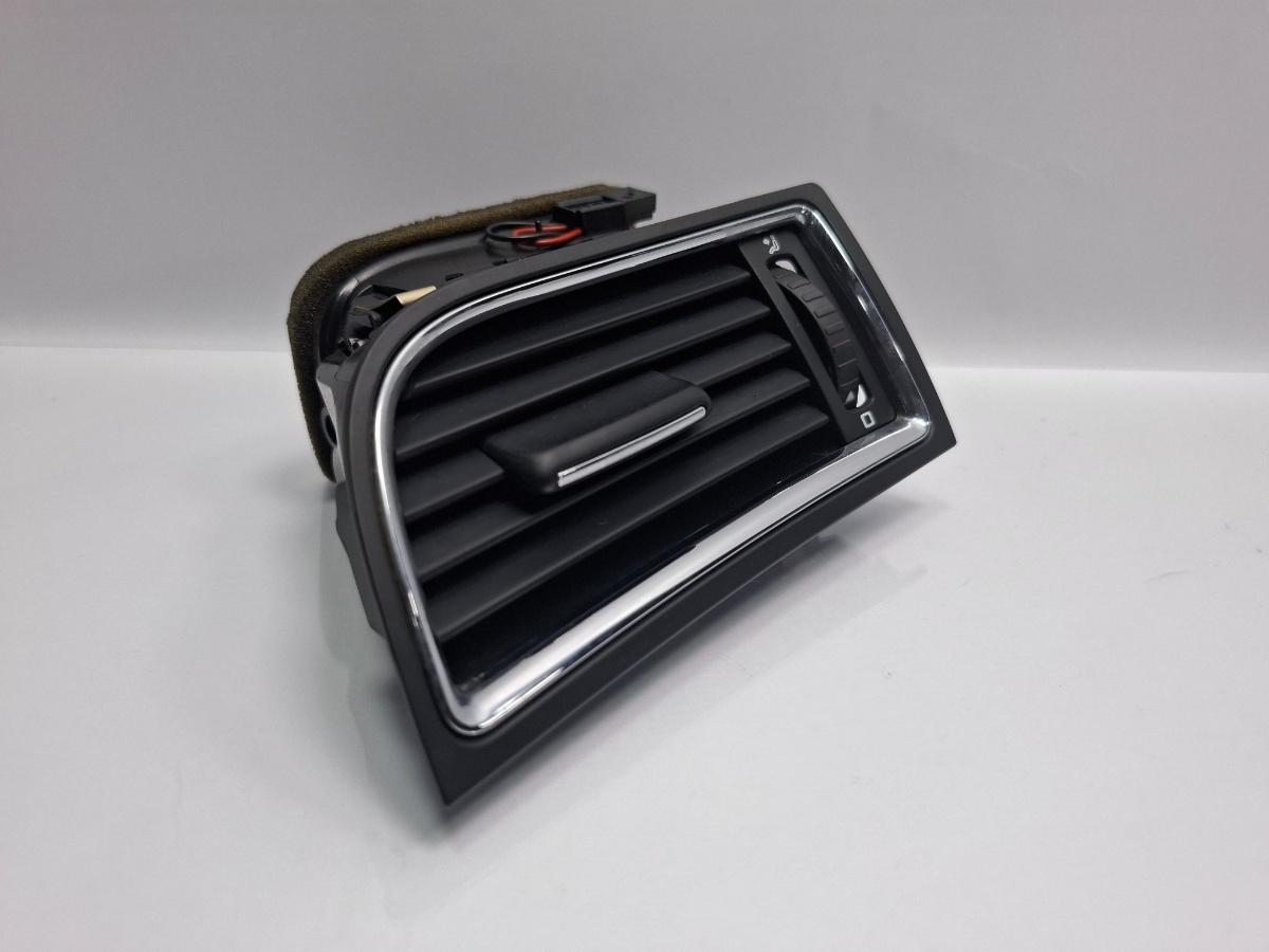 Grila aerisire stanga SKODA SUPERB III Estate 3T5 2009 - 2015 TDI CBBB, CFGB 3T0819701