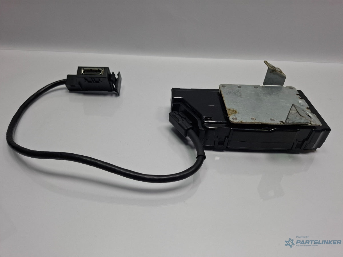 Modul multimedia SKODA SUPERB III Estate 3T5 2009 - 2015 TDI CBBB, CFGB 5N0035342F