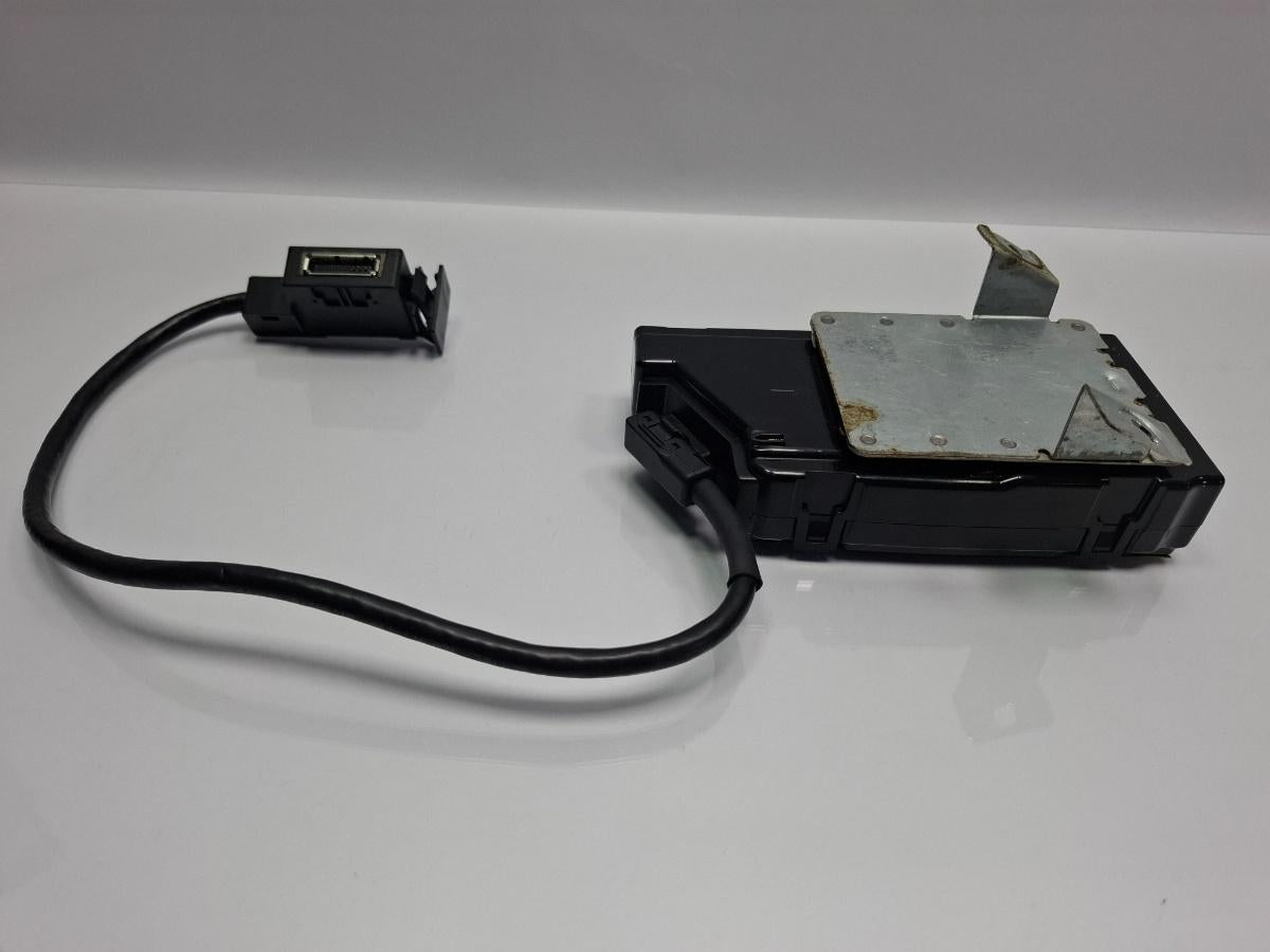 Modul multimedia SKODA SUPERB II Estate 3T5 2009 - 2015 TDI CBBB, CFGB 5N0035342F