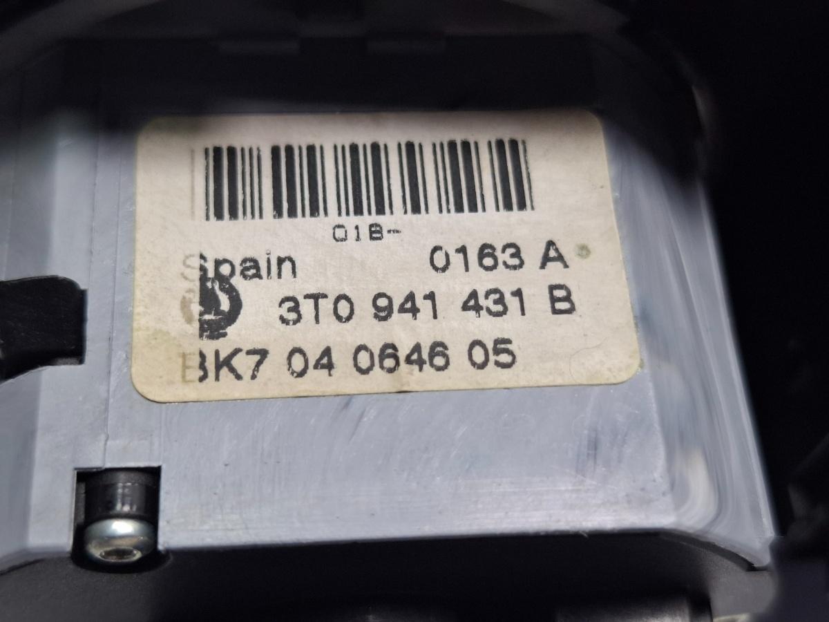 Bloc lumini SKODA SUPERB II Estate 3T5 2009 - 2015 TDI CBBB, CFGB 3T0941431B