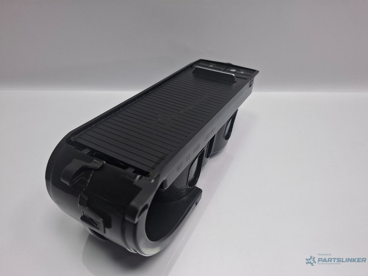 Suport  pahare SKODA SUPERB III Estate 3T5 2009 - 2015 TDI CBBB, CFGB 3T0862531