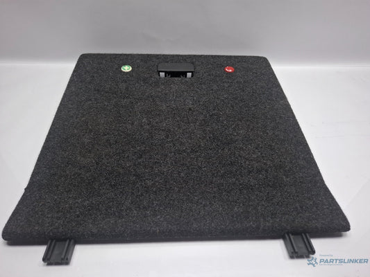 Ornament lateral portbagaj dreapta SKODA SUPERB III Estate 3T5 2009 - 2015 TDI CBBB, CFGB 3T9868886