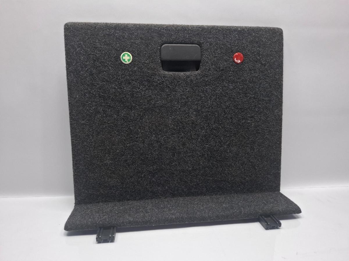 Ornament lateral portbagaj dreapta SKODA SUPERB II Estate 3T5 2009 - 2015 TDI CBBB, CFGB 3T9868886