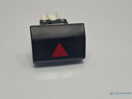 Buton avarii SKODA SUPERB III Estate 3T5 2009 - 2015 TDI CBBB, CFGB 3T0953235D