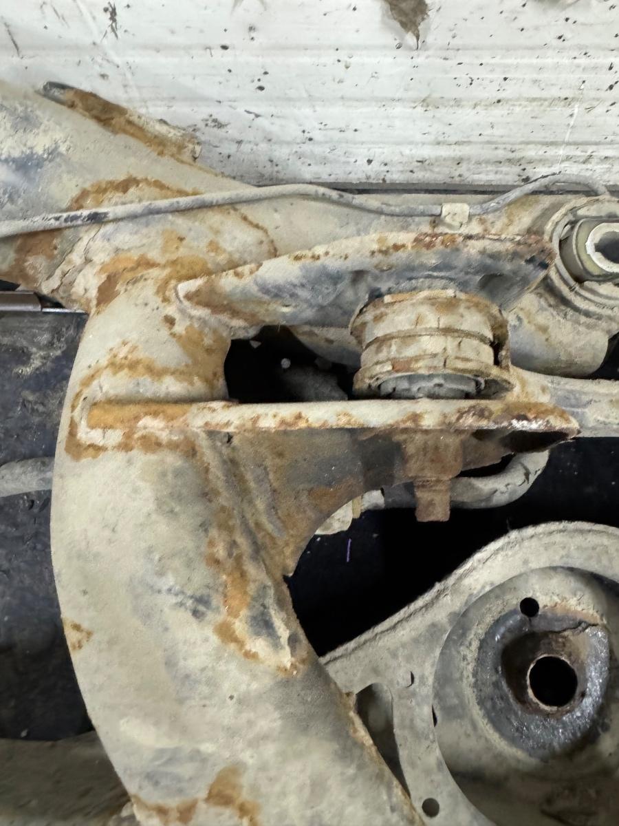 Punte spate VOLKSWAGEN TIGUAN 5N_ 2007 - > 2.0 TDI 4motion CBAB, CFFB, CLJA, SKODA SUPERB II Estate 3T5 2009 - 2015 TDI CBBB, CFGB 5N0505235AC