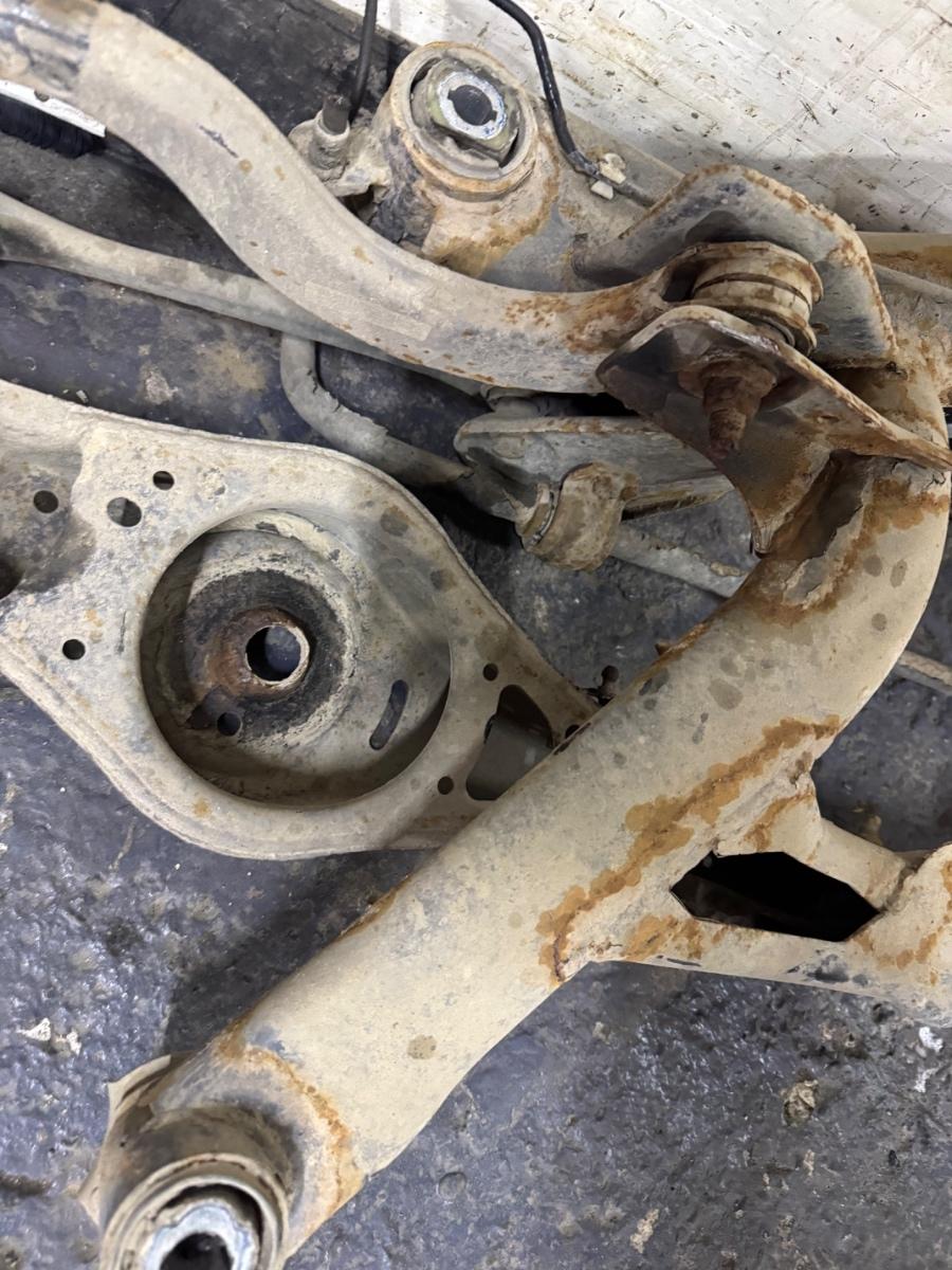 Punte spate VOLKSWAGEN TIGUAN 5N_ 2007 - > 2.0 TDI 4motion CBAB, CFFB, CLJA, SKODA SUPERB II Estate 3T5 2009 - 2015 TDI CBBB, CFGB 5N0505235AC