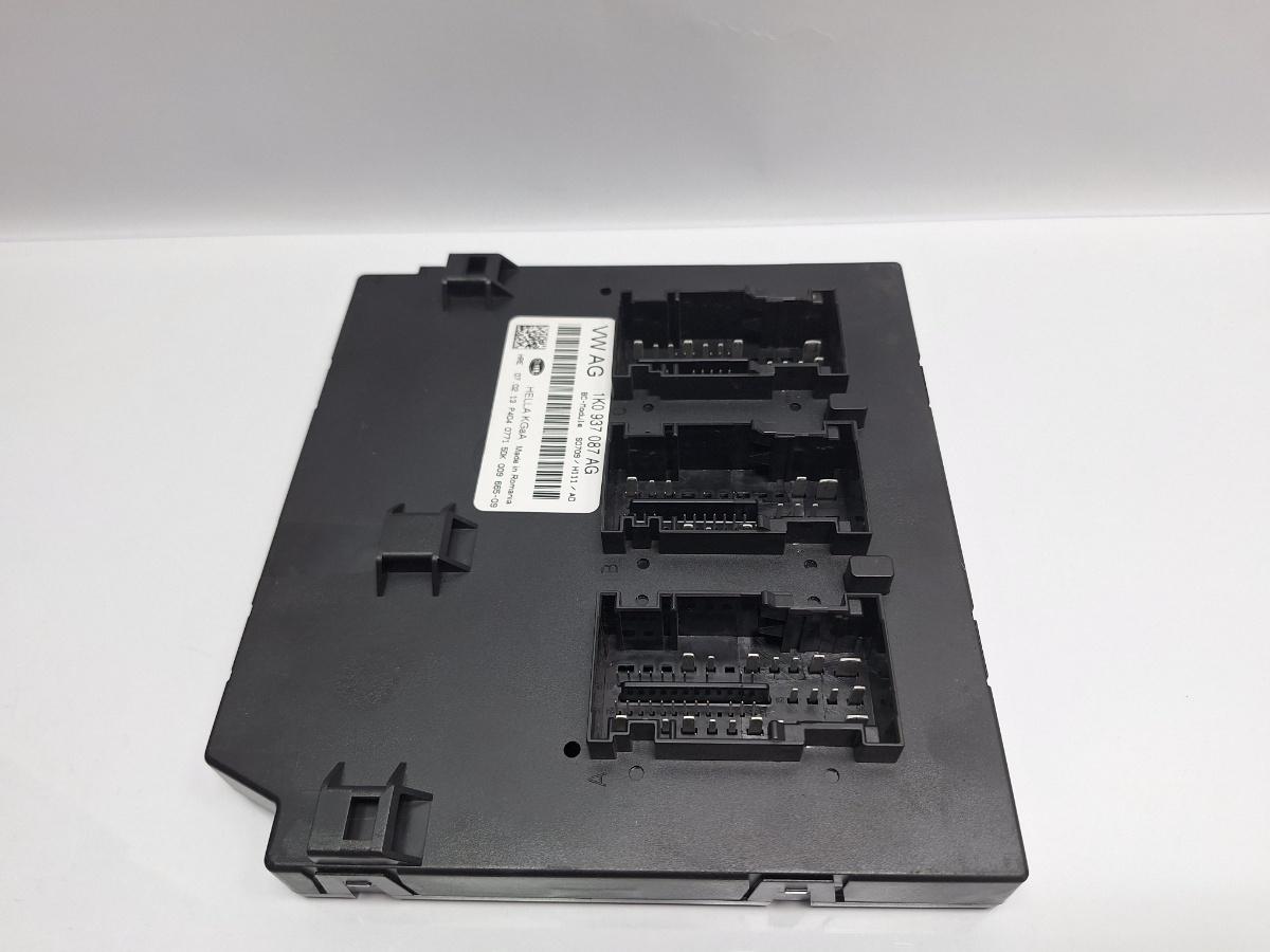 Modul de confort SKODA SUPERB II Estate 3T5 2009 - 2015 TDI CBBB, CFGB HELLA 5DK009665-09 1K0937087AG