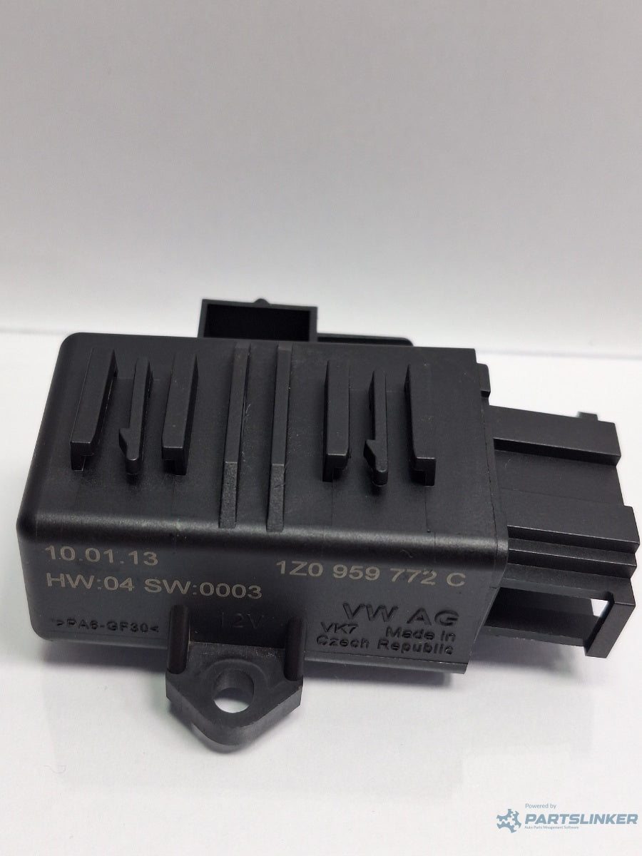 Releu incalzire scaun SKODA SUPERB III Estate 3T5 2009 - 2015 TDI CBBB, CFGB 1Z0959772C