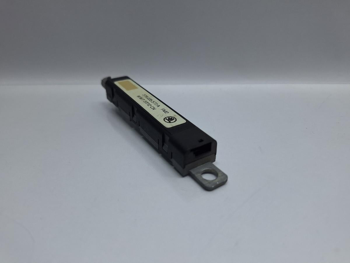 Amplificator semnal antena SKODA SUPERB II Estate 3T5 2009 - 2015 TDI CBBB, CFGB 3T9035577A