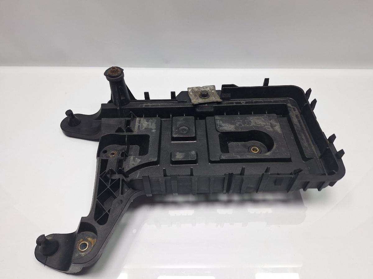 Suport baterie SKODA SUPERB II Estate 3T5 2009 - 2015 TDI CBBB, CFGB 1K0915333H