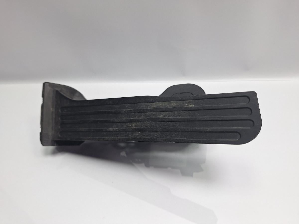 Pedala de acceleratie SKODA SUPERB II Estate 3T5 2009 - 2015 TDI CBBB, CFGB 1K1721503AT