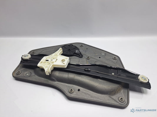 Macara geam dreapta spate SKODA SUPERB III Estate 3T5 2009 - 2015 TDI CBBB, CFGB 3T0839462