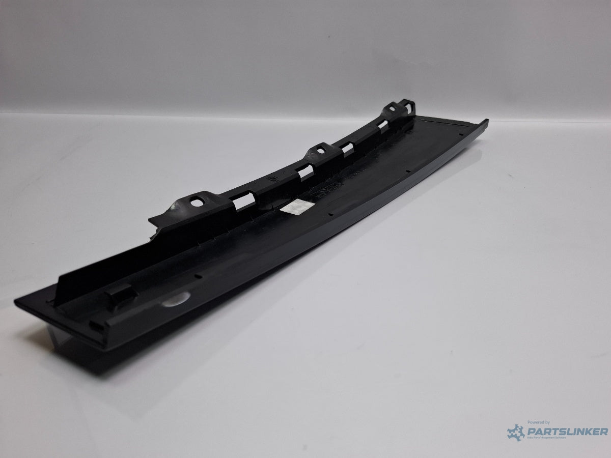 Ornament usa dreapta spate SKODA SUPERB III Estate 3T5 2009 - 2015 TDI CBBB, CFGB 3T5839902A