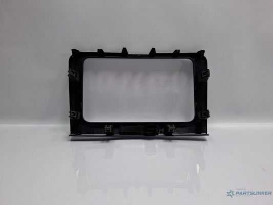 Rama navigatie SKODA SUPERB III Estate 3T5 2009 - 2015 TDI CBBB, CFGB 3T0858069