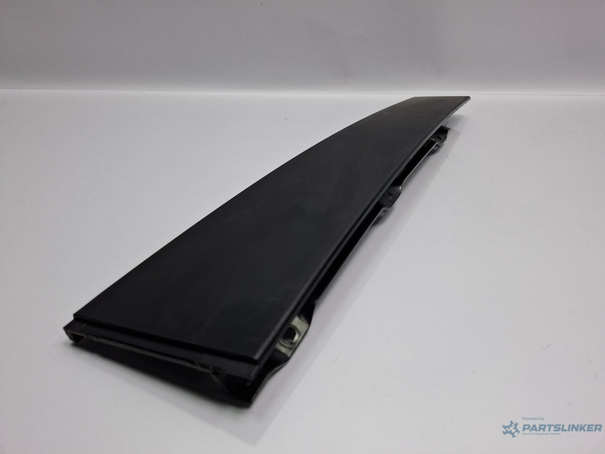 Ornament usa stanga spate SKODA SUPERB III Estate 3T5 2009 - 2015 TDI CBBB, CFGB 3T5839901A