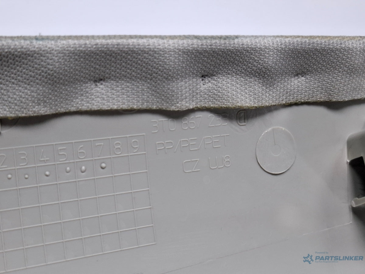 Ornament stalp parbriz stanga SKODA SUPERB III Estate 3T5 2009 - 2015 TDI CBBB, CFGB 3T0867233D