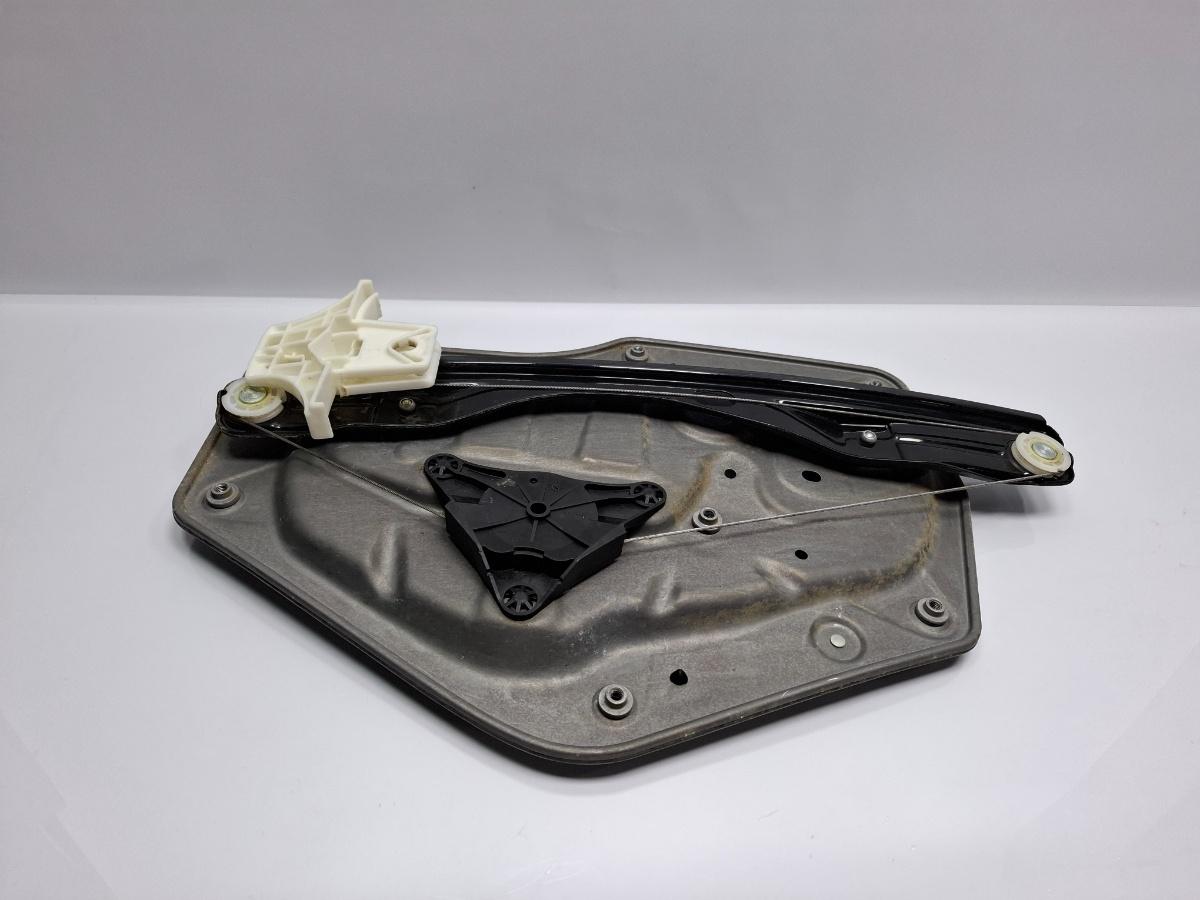 Macara geam stanga spate SKODA SUPERB II Estate 3T5 2009 - 2015 TDI CBBB, CFGB 3T0839461
