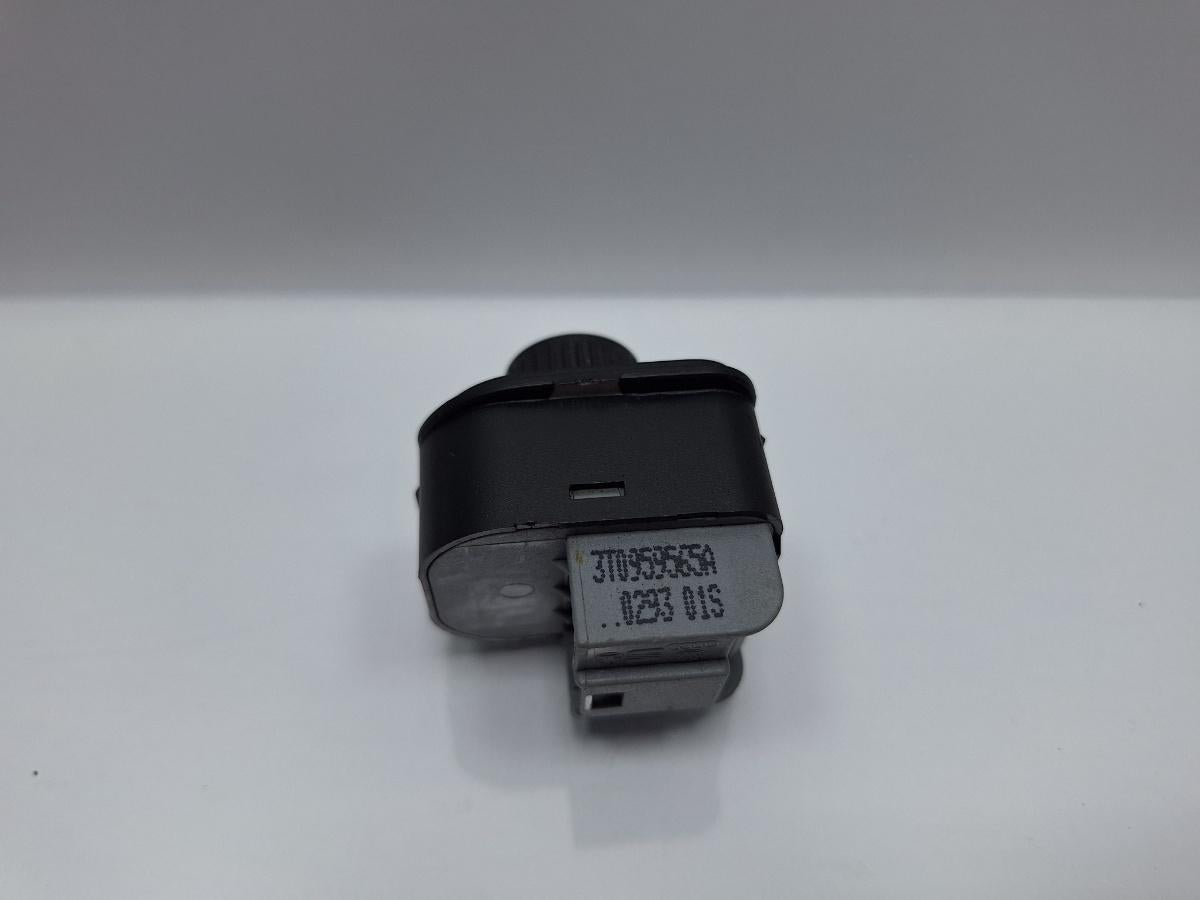 Buton reglaj oglinzi SKODA SUPERB II Estate 3T5 2009 - 2015 TDI CBBB, CFGB 3T0959565A