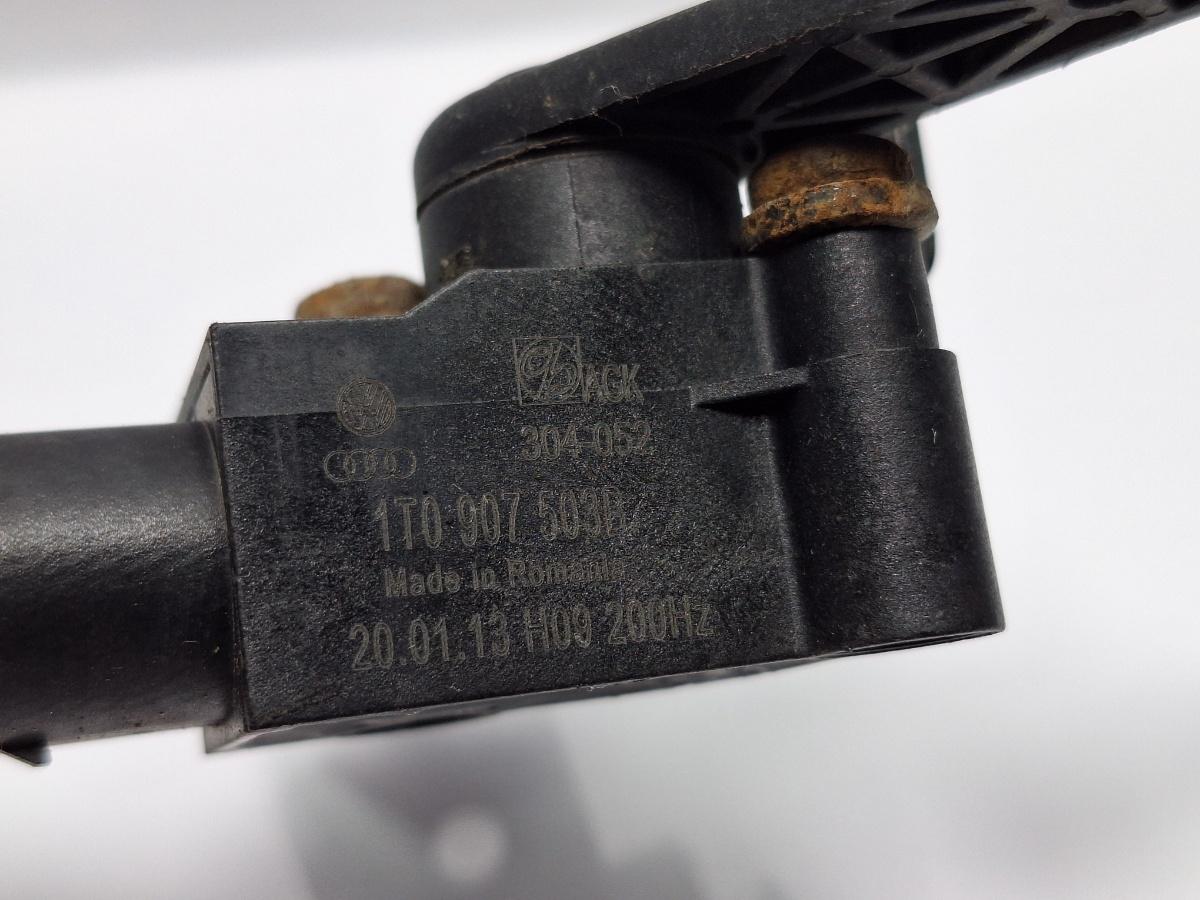 Senzor de nivel faruri fata SKODA SUPERB II Estate 3T5 2009 - 2015 TDI CBBB, CFGB 1T0907503B , 1K0941274C