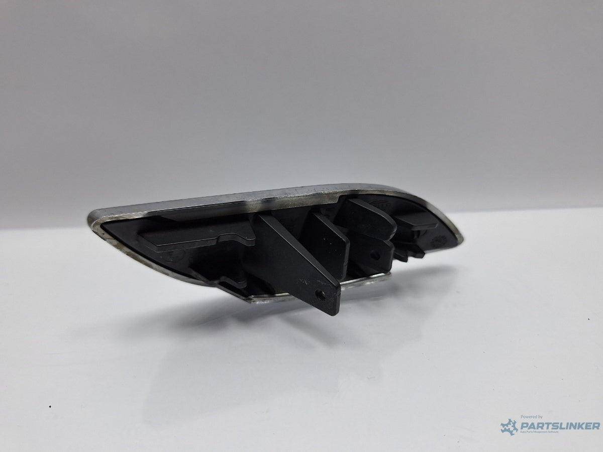 Capac duza spalator far dreapta SKODA SUPERB III Estate 3T5 2009 - 2015 TDI CBBB, CFGB 3T0955110A