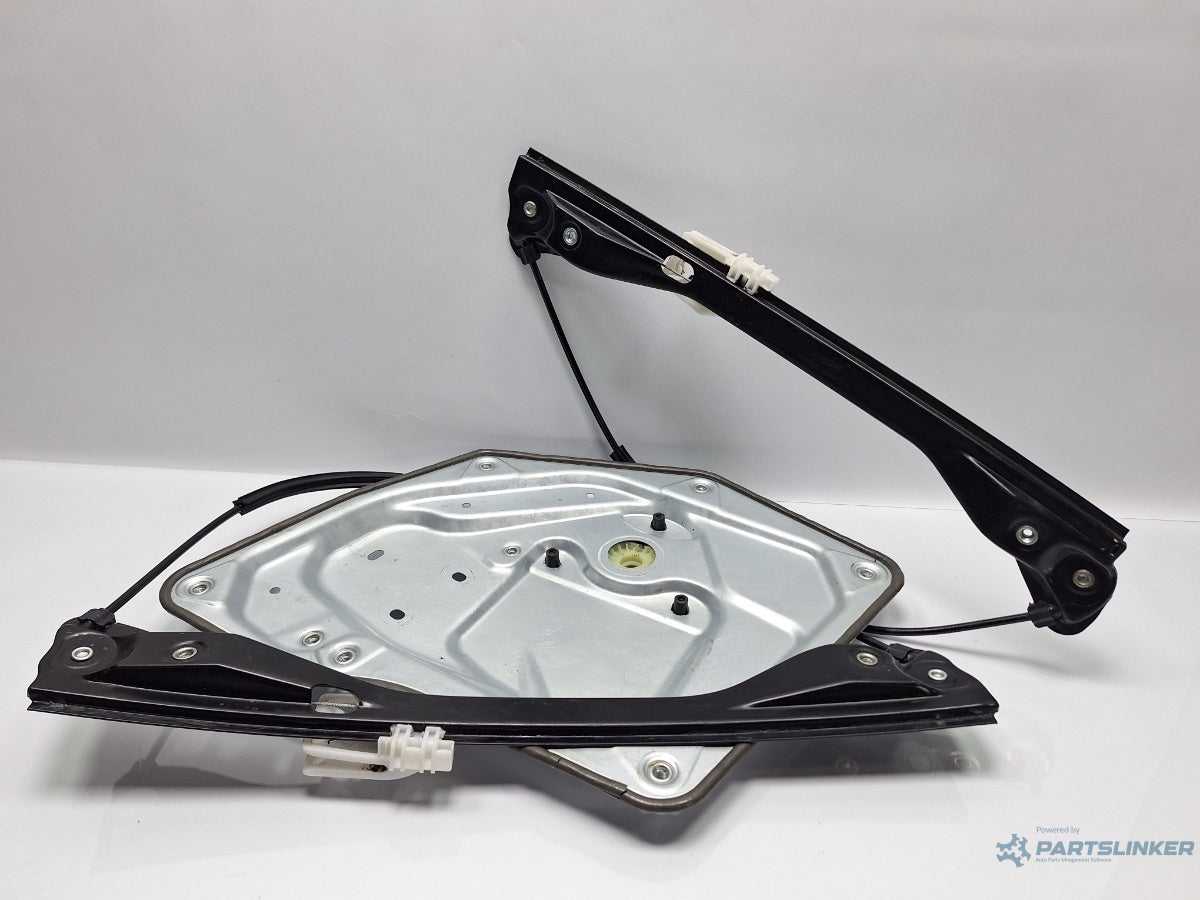 Macara geam stanga fata SKODA SUPERB III Estate 3T5 2009 - 2015 TDI CBBB, CFGB 3T0837461A